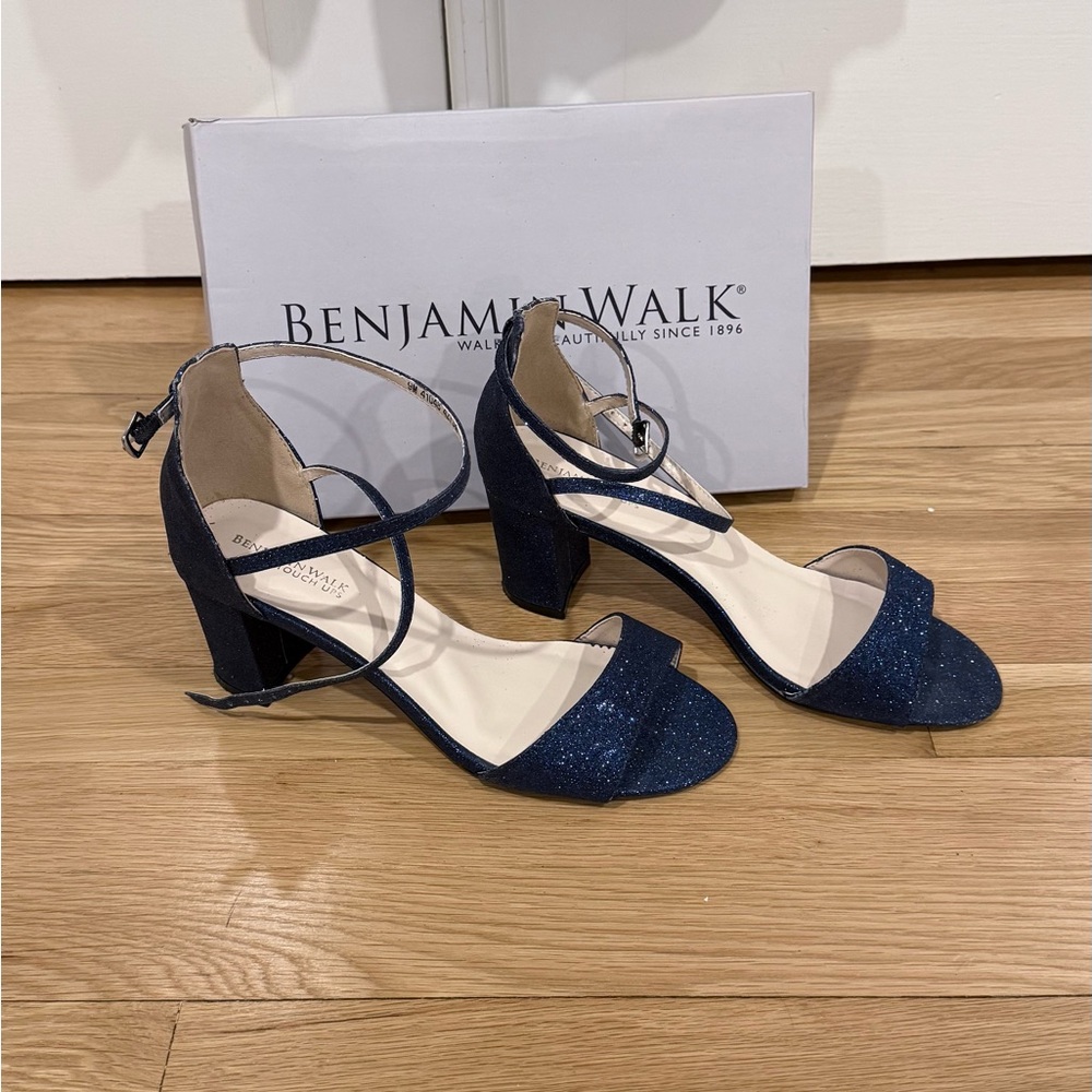 Benjamin Walk Women's Navy Heels